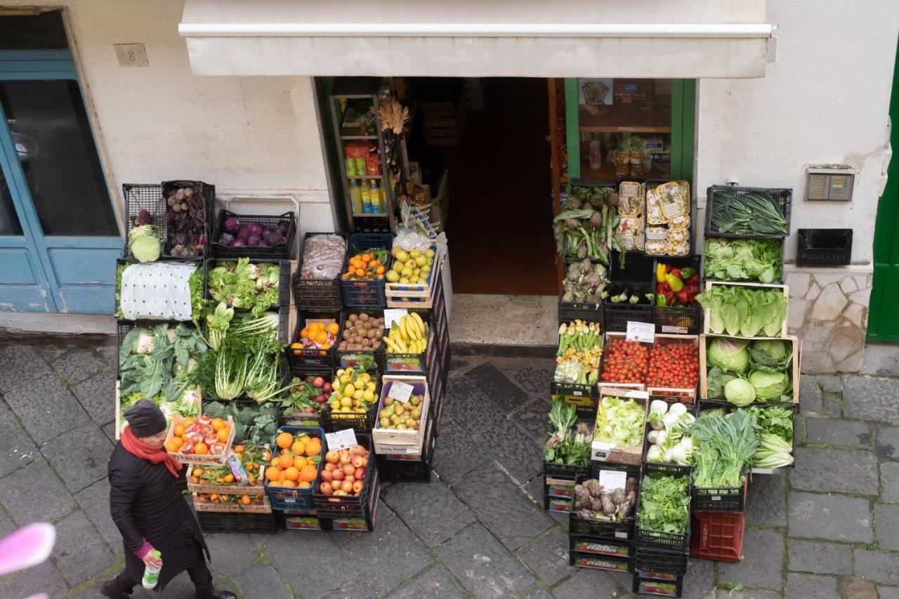 La Dimora Di Cornelia Sorrento Exterior foto